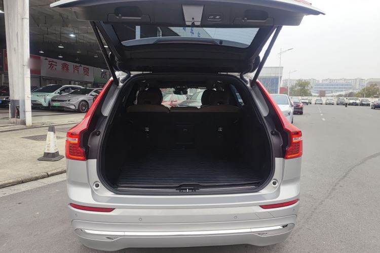 Used Volvo XC60 2022 B5 4x4 Zhiya Luxury Edition