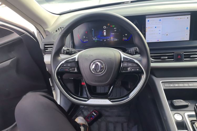 Used Dongfeng Aeolus E70 2023 500 Smart Edition Lithium Iron Phosphate 48.6 kWh 120 kW