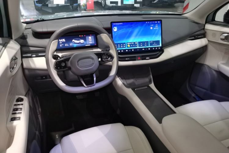 Used Lynk & Co 06 EM-P 2023 EM-P 126 Long-Range Halo
