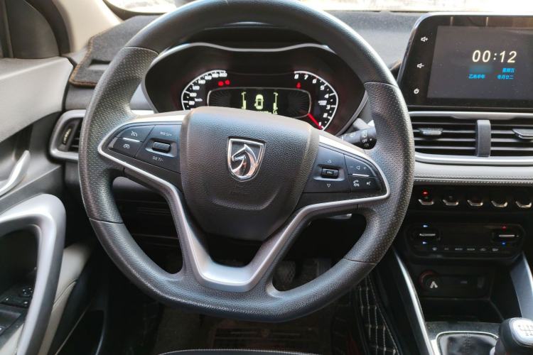 Used Baojun 510 2017 1.5L Manual Fashion Edition