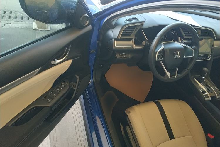 Used Honda Civic 2016 220TURBO CVT Luxury Edition