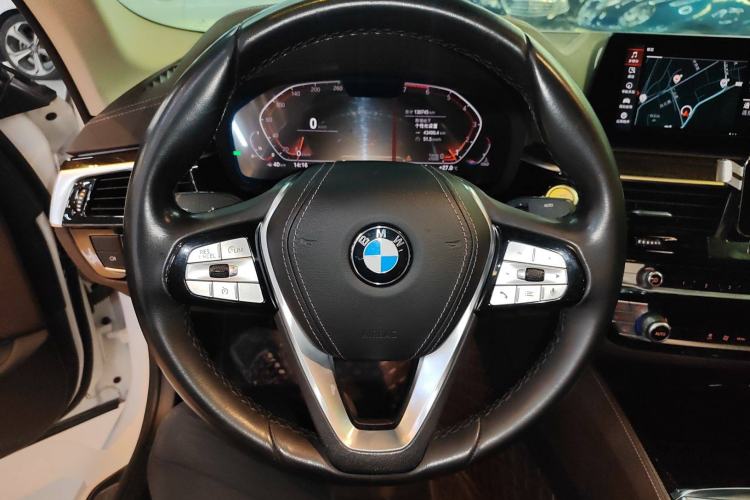 Used BMW 5 Series 2020 525Li Luxury Package
