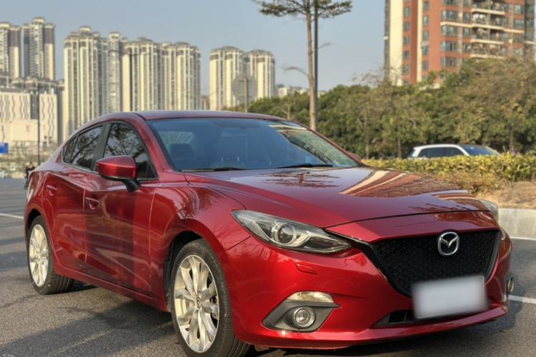 Used Mazda Mazda 3 Axela 2014 Sedan 2.0L Automatic Flagship Model
