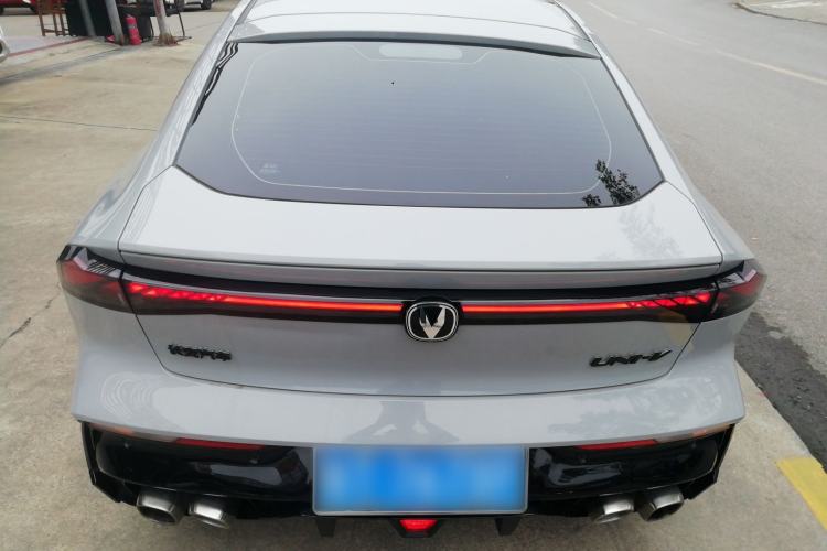 Used Changan UNI-V 2022 1.5T Prestige Version