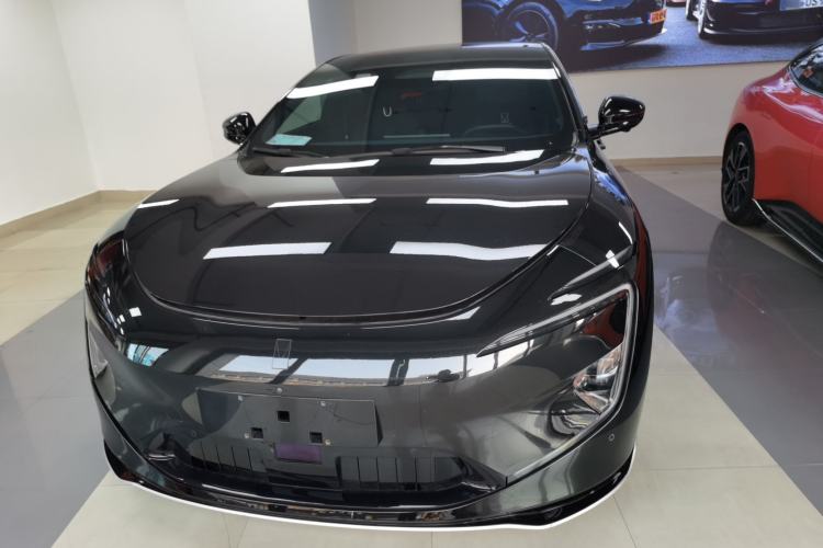 Used  12 2023 700 Three-Laser Rear-Wheel Drive Luxury Edition
