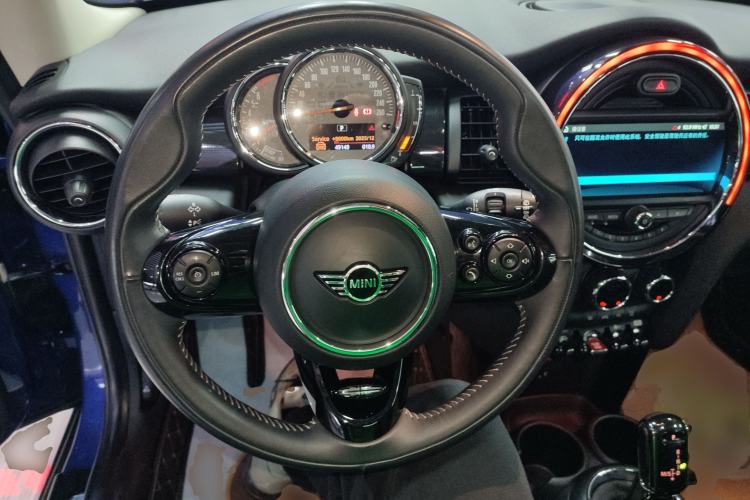 Used  MINI 2018 1.5T COOPER Artist
