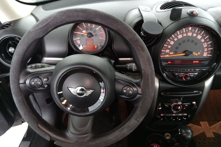 Used  Countryman 2014 1.6T COOPER ALL4 Fun
