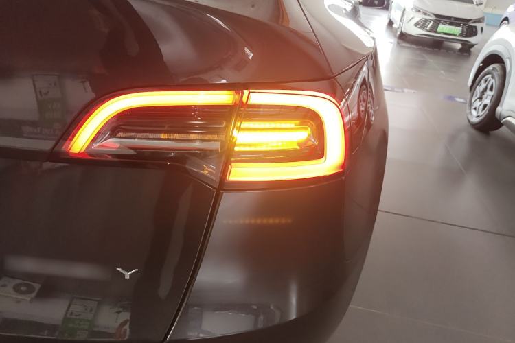 Used Tesla Model Y 2024 Rear-Wheel-Drive Version