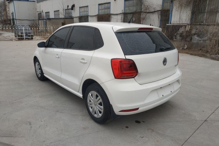 Used Volkswagen Polo 2016 1.4L Manual Fashion Model