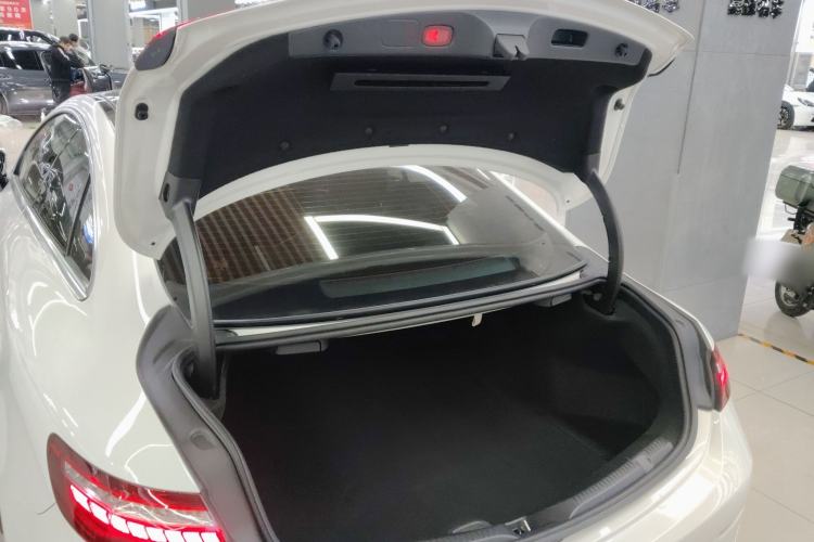 Used Mercedes-Benz E-Class 2021 E 260 Coupe
