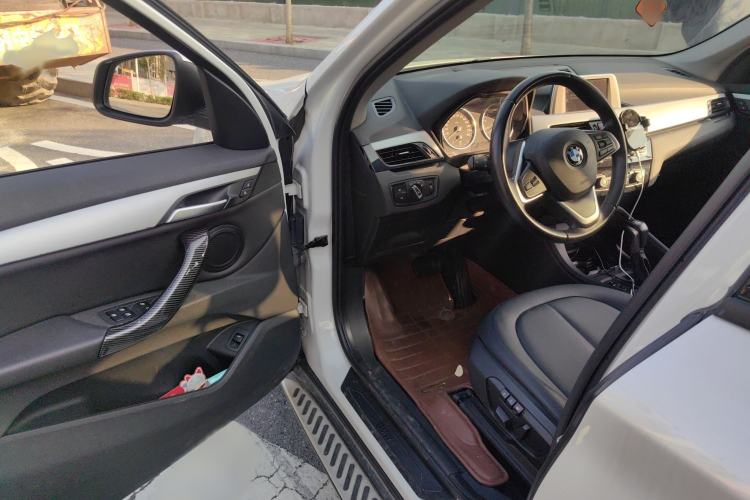 Used BMW X1 2016 sDrive18Li Premium Edition
