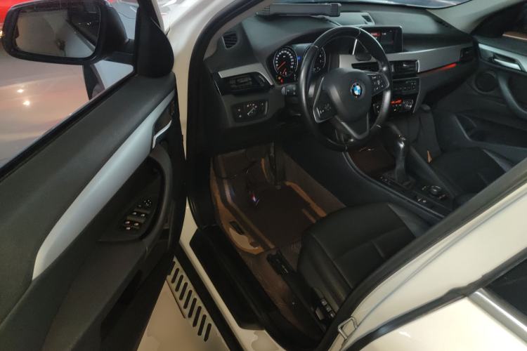 Used BMW X1 2019 sDrive20Li Leading Model
