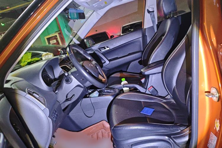 Used Hyundai ix25 2015 1.6L Automatic Two-Wheel Drive Smart GLS Trim
