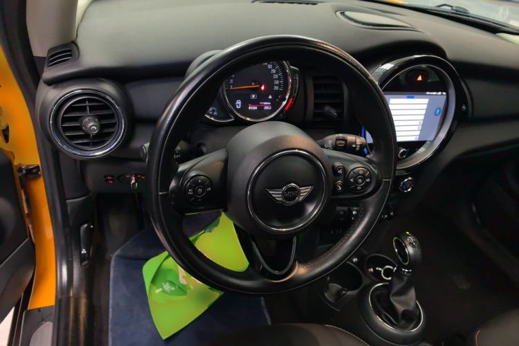 Used  MINI 2016 1.2T ONE Pioneer Edition