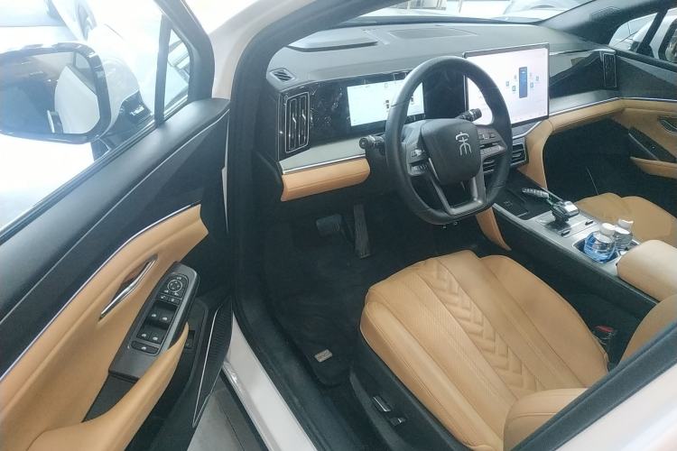 Used BYD Song L DM-i 2025 Intelligent Driving Version 112 km Beyond-Range Type
