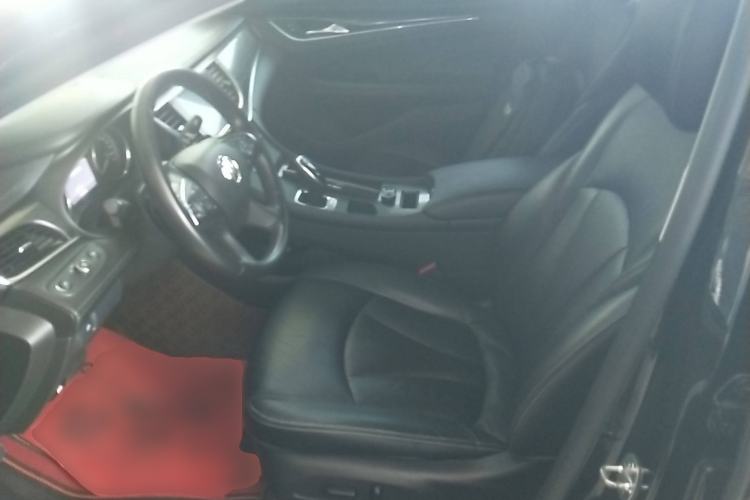 Used Buick LaCrosse 2019 28T Luxury Model
