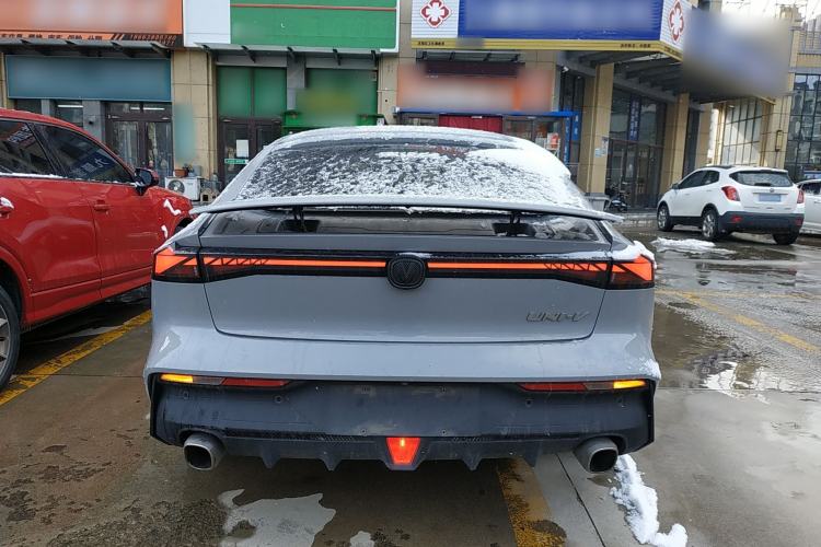 Used Changan UNI-V 2022 1.5T Prestige Version