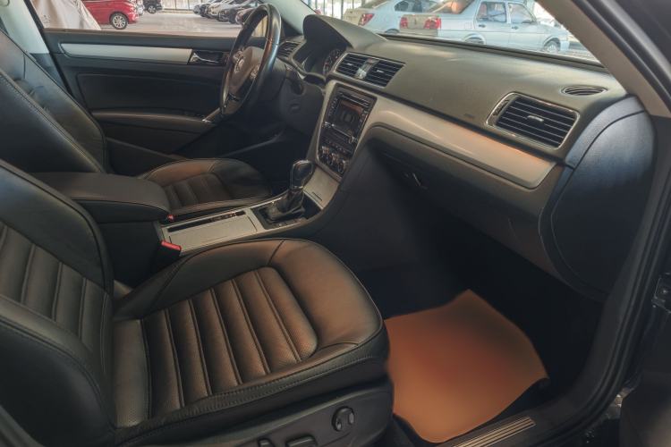 Used Volkswagen Passat 2014 1.8TSI DSG Prestige Edition
