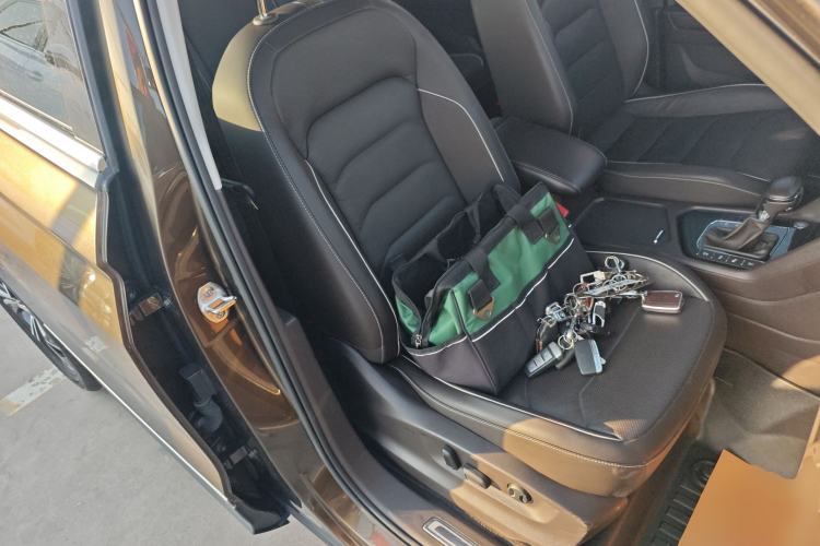 Used Volkswagen Tiguan L 2017 330TSI Automatic Two-Wheel Drive Flagship Edition
