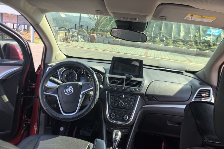 Used Buick Encore 2015 1.4T Automatic Two-Wheel Drive Urban Elite Version
