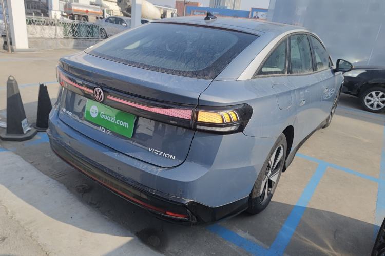 Used Volkswagen ID.7 VIZZION 2024 AIR model
