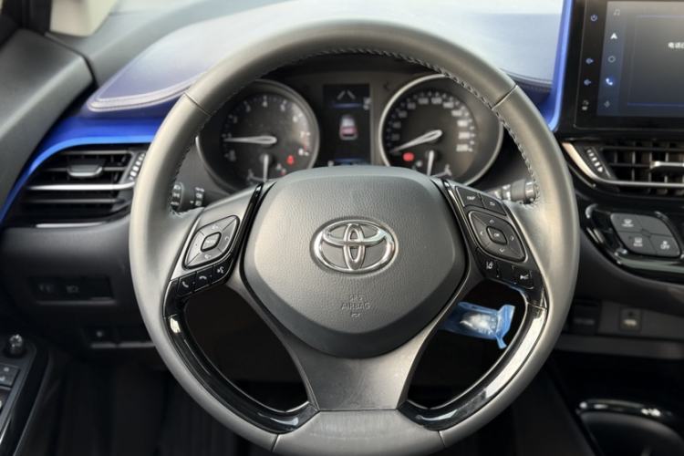 Used Toyota C-HR 2021 2.0L Luxury Edition
