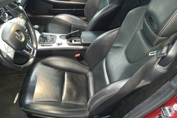 Used Mercedes-Benz SLK-Class 2011 SLK 200 Fashion Model
