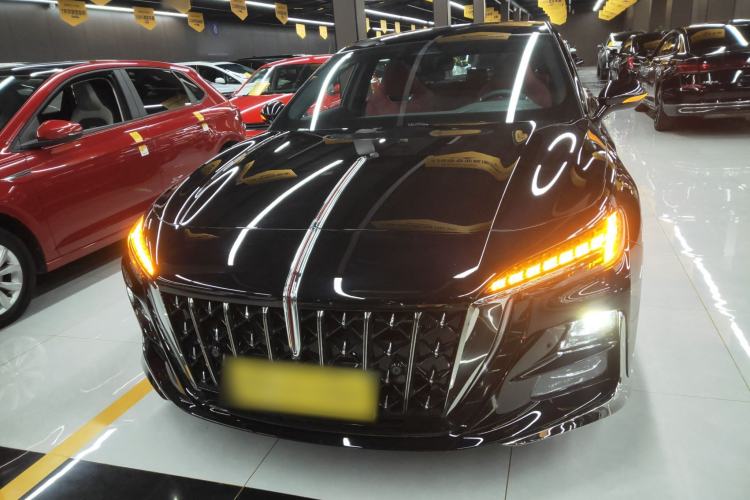 Used Hongqi H6 2025 2.0T ZhiShang Version
