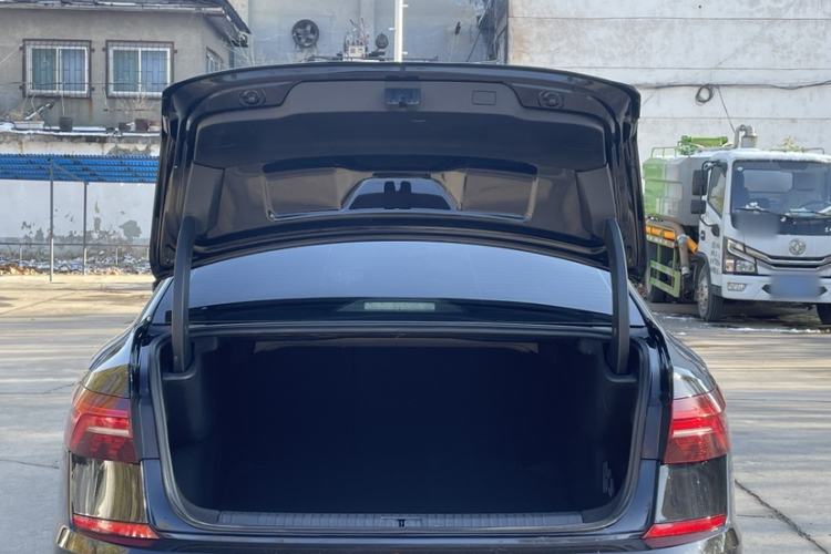 Used Volkswagen Passat 2020 330TSI Elite Edition China VI
