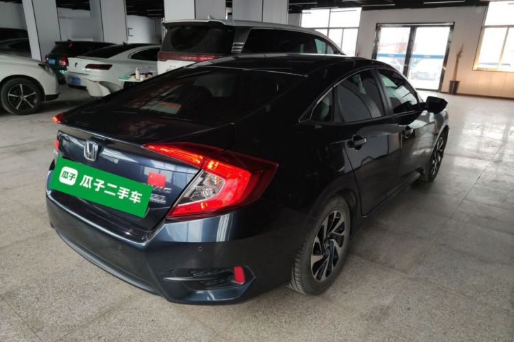 Used Honda Civic 2016 220TURBO CVT Luxury Edition
