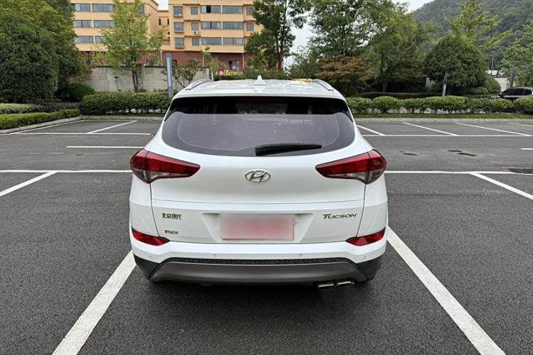 Used Hyundai Tucson 2015 1.6T Dual-Clutch Two-Wheel-Drive Smart Model
