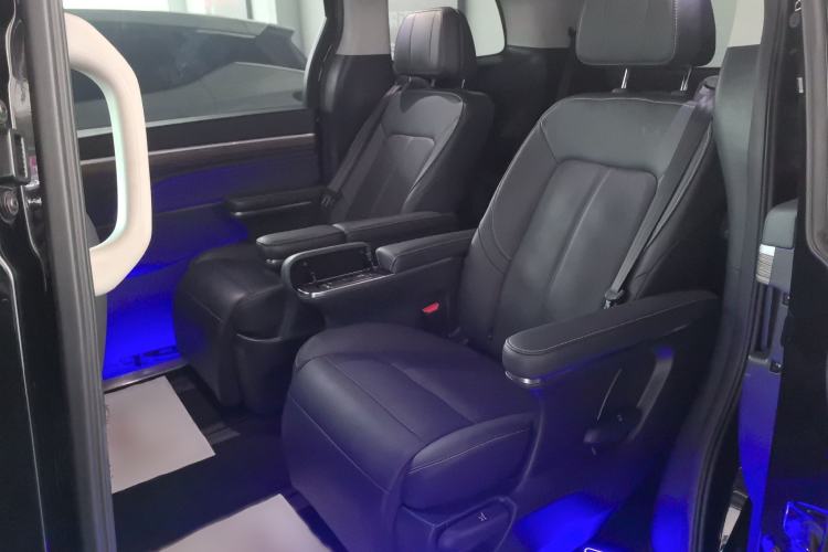 Used GAC Trumpchi M8 2023 Lingxiu Series 390T Prestige Edition