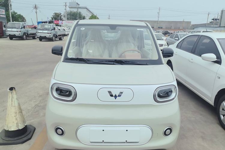 Used Wuling Hongguang MINIEV 2024 3rd Generation 215km Youth Edition
