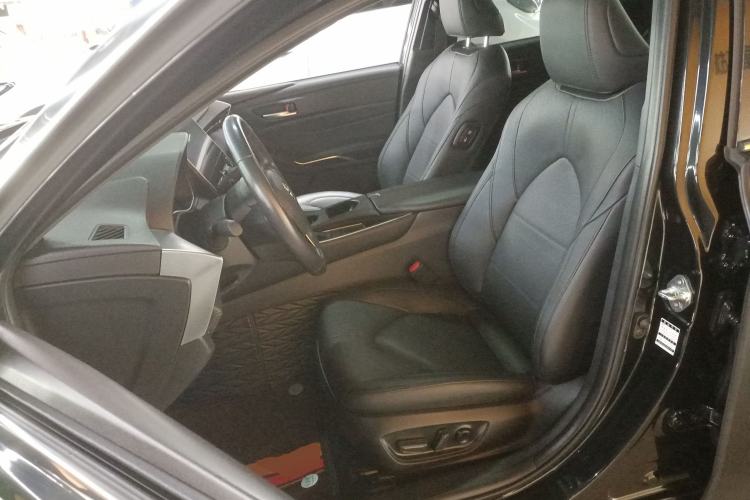 Used Toyota Avalon 2022 2.0L Luxury Edition
