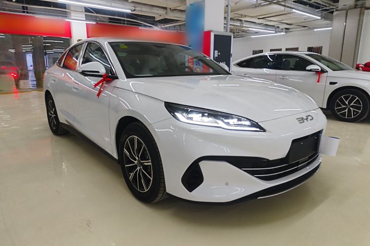 Used BYD Seal 06 New Energy 2024 DM-i 80KM Prestige Model
