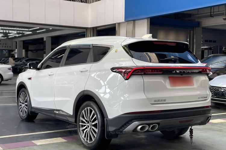 Used JETOUR X70 PLUS 2023 1.5T DCT Brave PLUS 5-Seater
