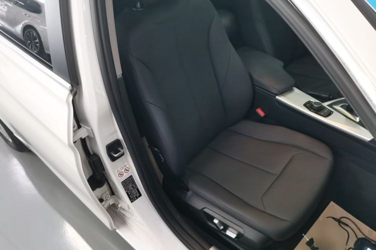 Used BMW 3 Series 2017 320Li xDrive Fashion Model
