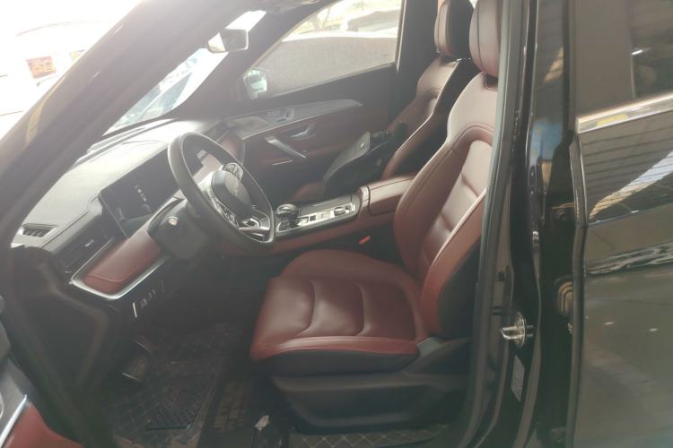 Used JETOUR X70 PLUS 2021 1.6T DCT Pro 7-seater
