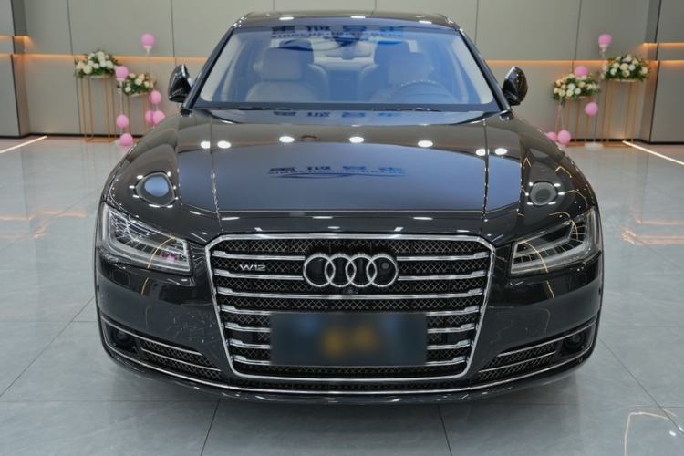 Used Audi A8 2014 A8L 6.3 FSI W12 quattro flagship model
