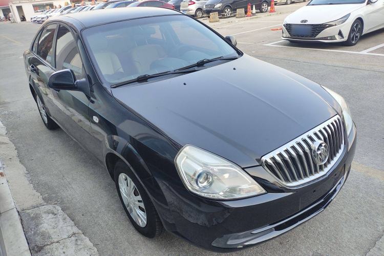 Used Buick Excelle 2015 1.5L Automatic Classic Model
