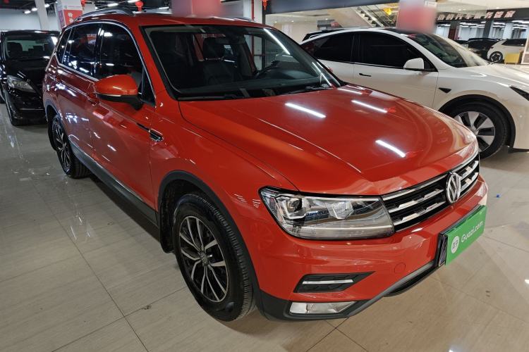 Used Volkswagen Tiguan L 2017 330TSI Automatic Two-Wheel Drive Luxury Edition