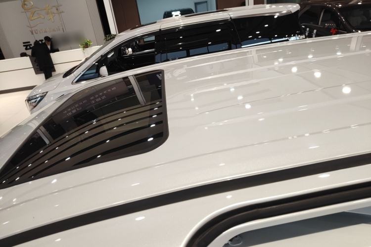 Used Toyota Sienna 2023 2.5L Hybrid Deluxe Edition
