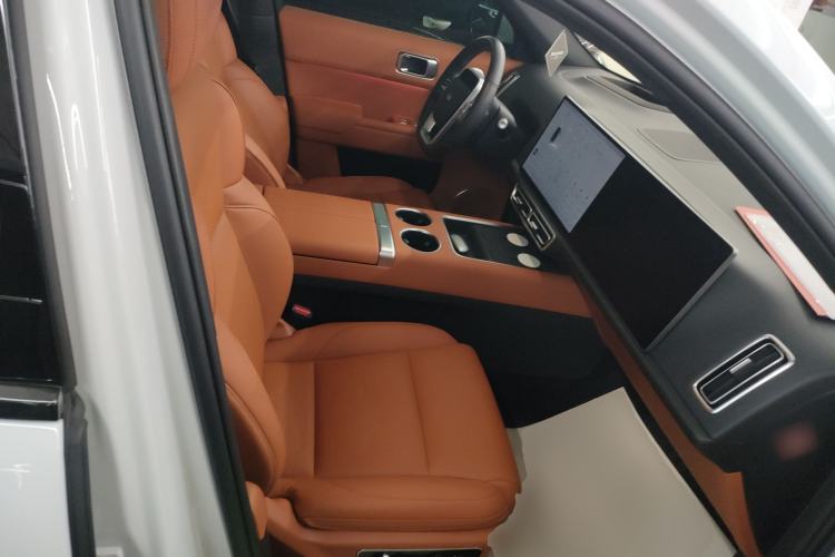 Used Li Auto L7 2023 Air model
