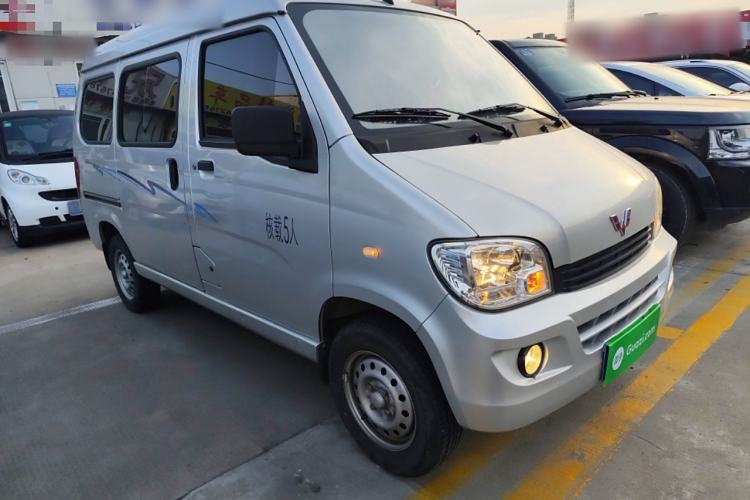 Used Wuling Zhiguang 2023 1.5L Practical Version 5/7 Seats
