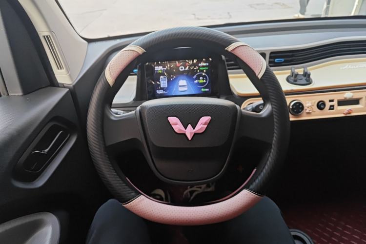 Used Wuling Hongguang MINIEV 2020 Freedom Version Lithium Iron Phosphate
