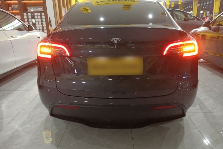 Used Tesla Model Y 2024 Rear-Wheel-Drive Version
