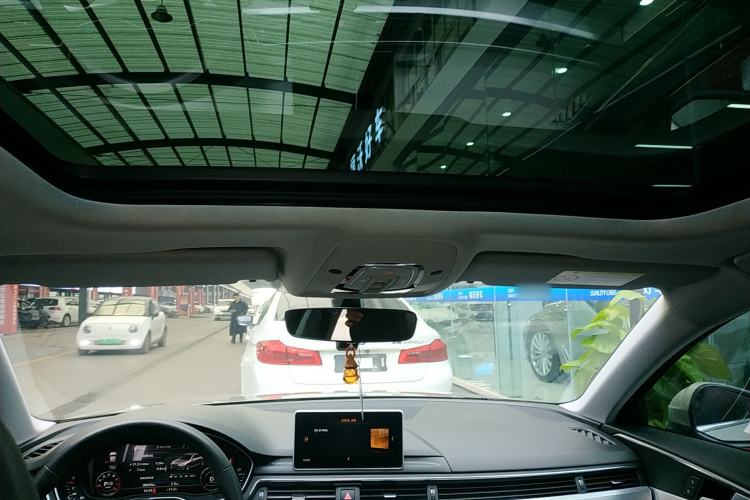 Used Audi A4L 2019 40 TFSI Fashion Version China V