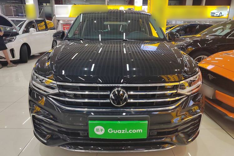 Used Volkswagen Tiguan L 2024 Outstanding Model 330TSI Automatic Two-Wheel Drive R-Line Dragon Glory Edition