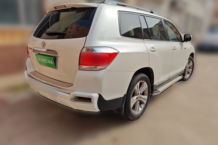 Used Toyota Highlander 2012 2.7L Two-Wheel Drive 7-Seater Luxury Edition