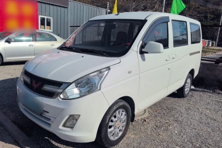 Used Wuling Rongguang V 2016 1.5L Standard Version